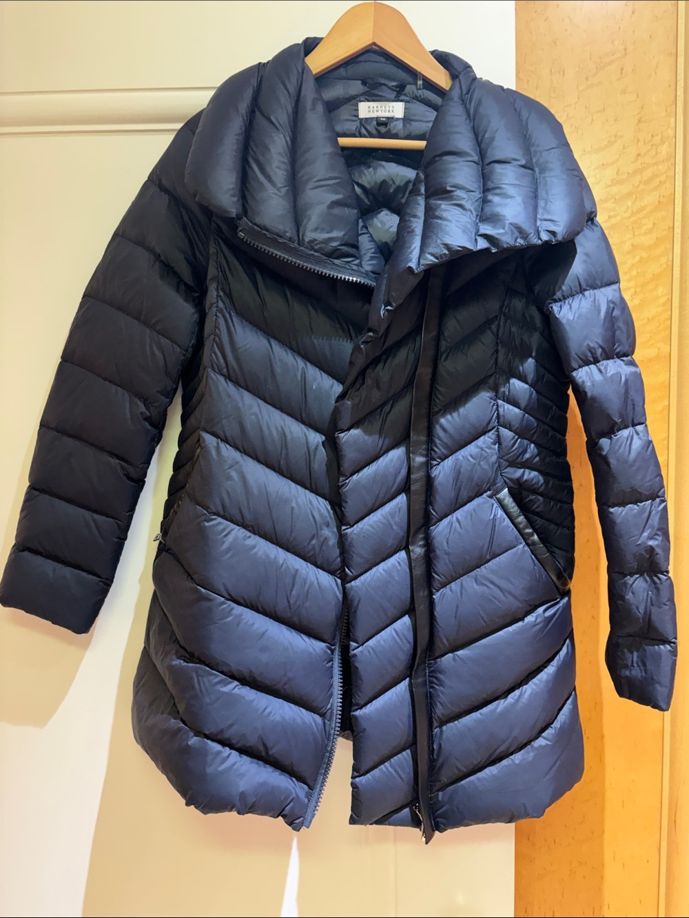 Barneys New York Lightweight Quilted Puffer Coat - Navy